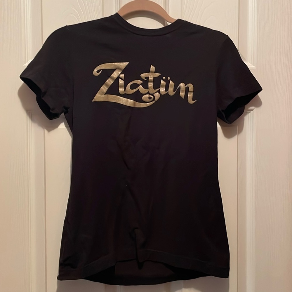 Tultex short sleeve shirt, women’s size small
